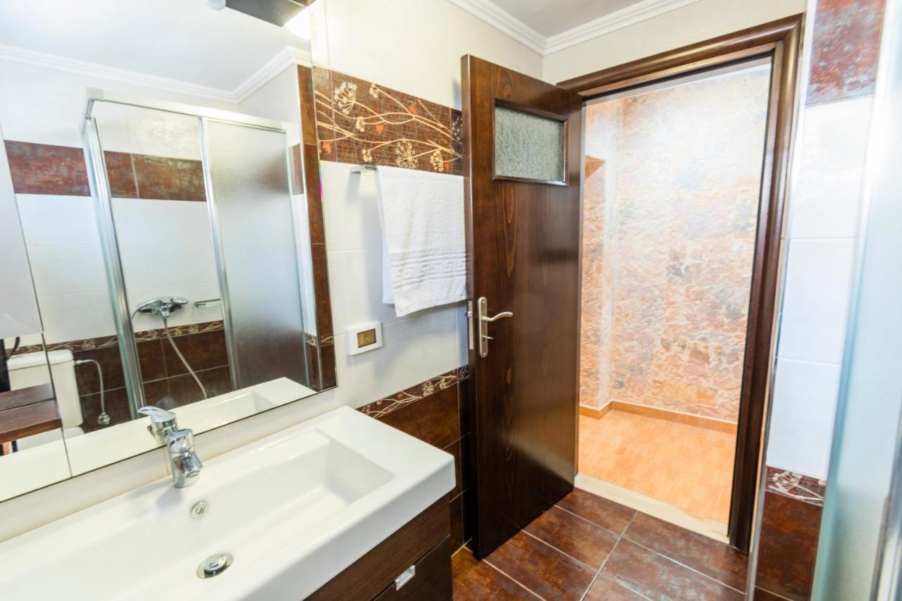 Eirini Apartman Szími Kültér fotó